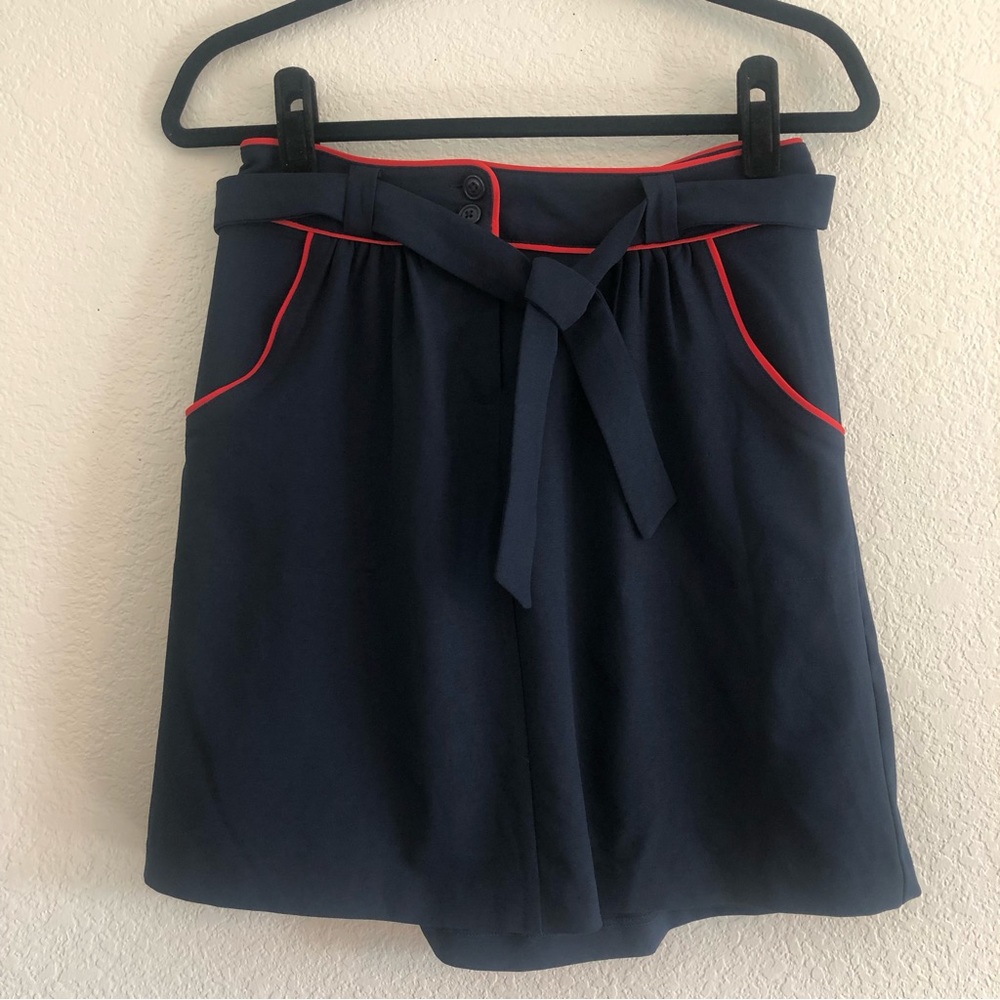 Tommy Hilfiger Americana Tie Belt Skirt with Red Piping